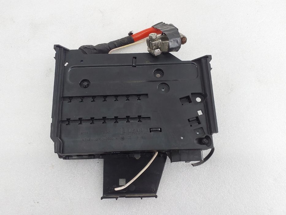 Caixa fusíveis da bateria FORD Focus III