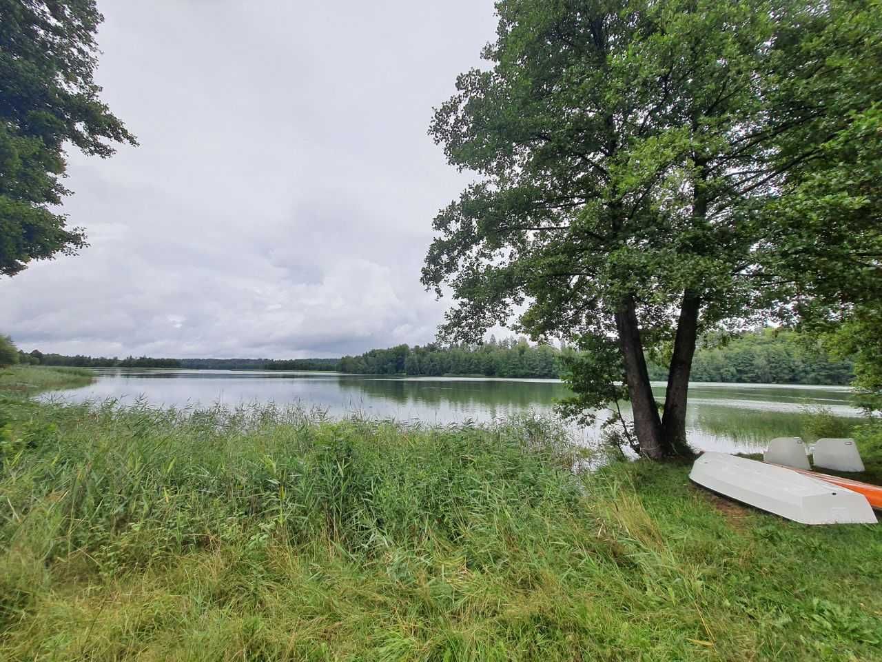 Borek Kamienny działka 3270 m2 nad jeziorem Gowidlino