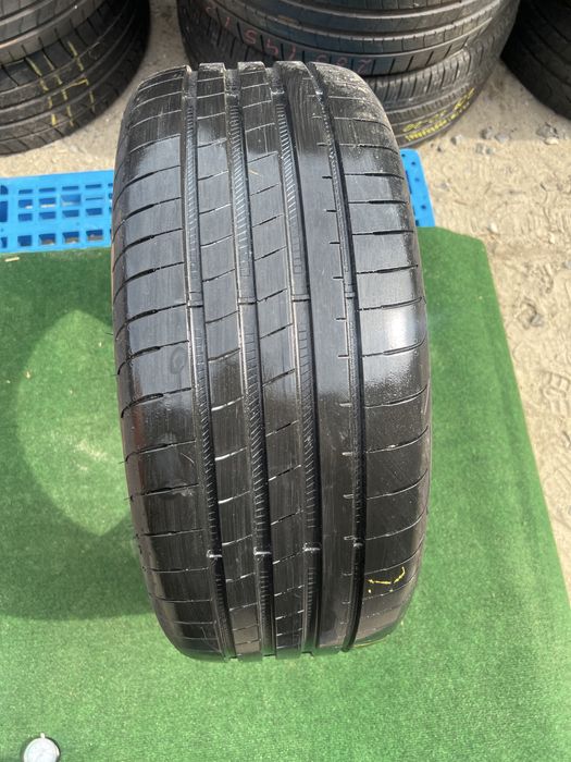 *Opona pojedynka 245/45/18 Goodyear