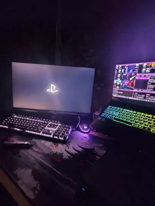 Sony PlayStation 4 Slim 500GB 2 джойстика в подарунок