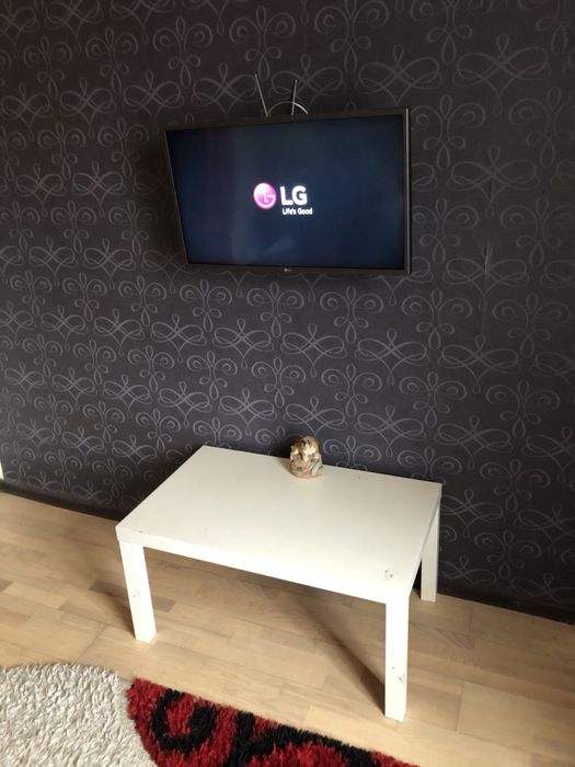 Телевізор  LG 32