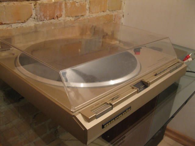 Gramofon Marantz TT 320