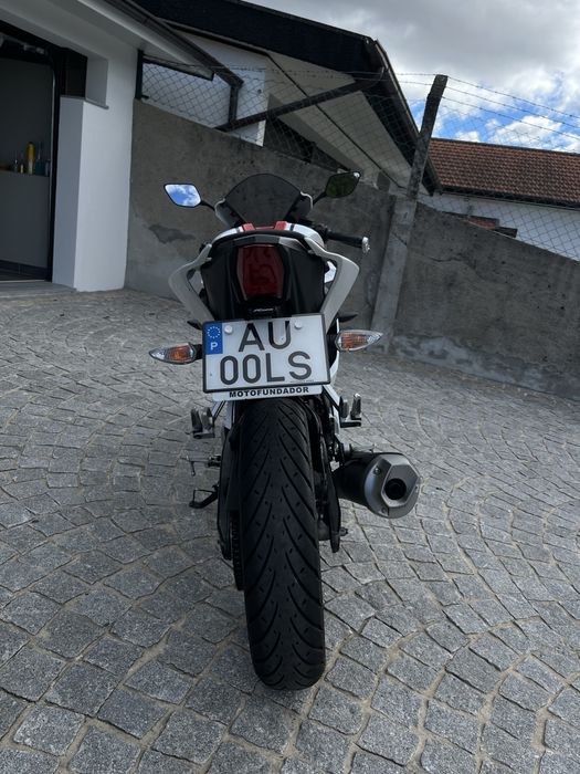 R 125 60th yamaha