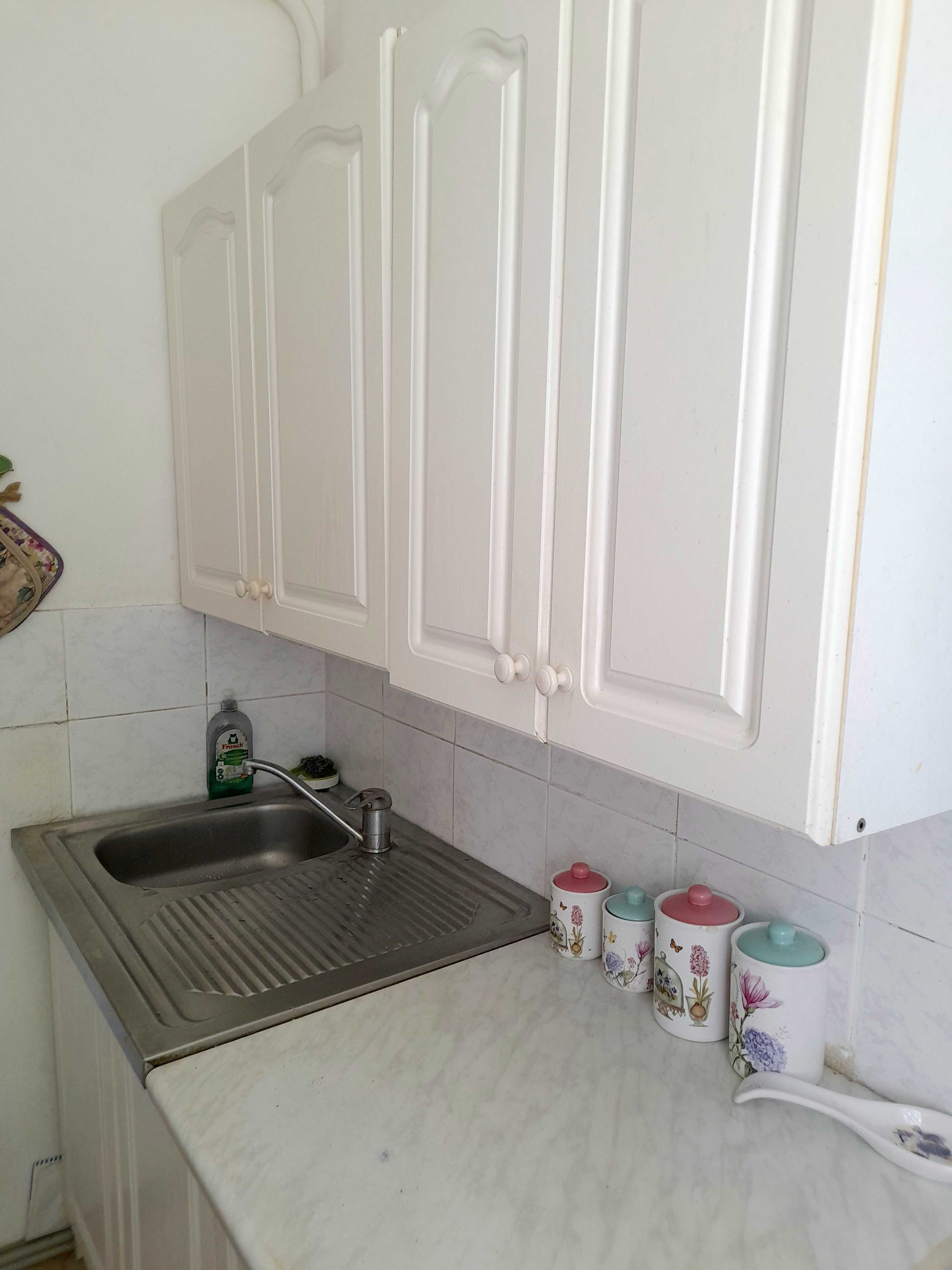 Недорого кухня з газовою плитою