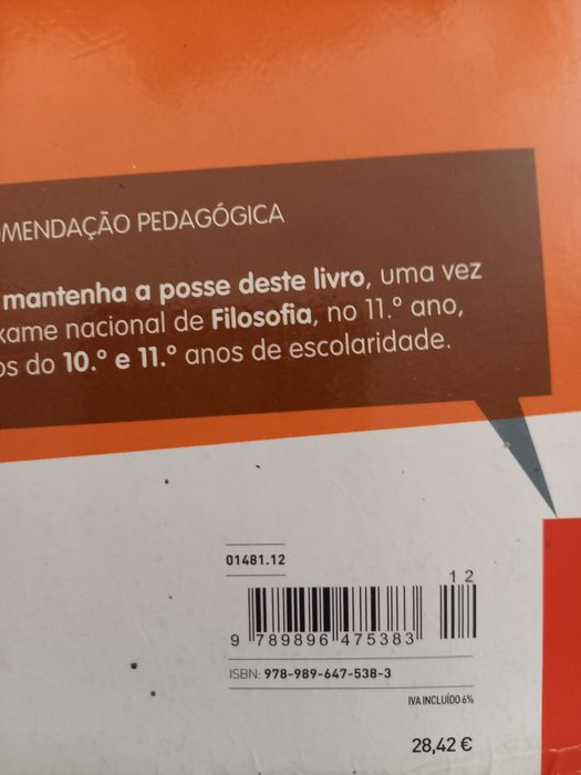 Livro 10 Ano Filosofia-Ser no Mundo + OFERTA