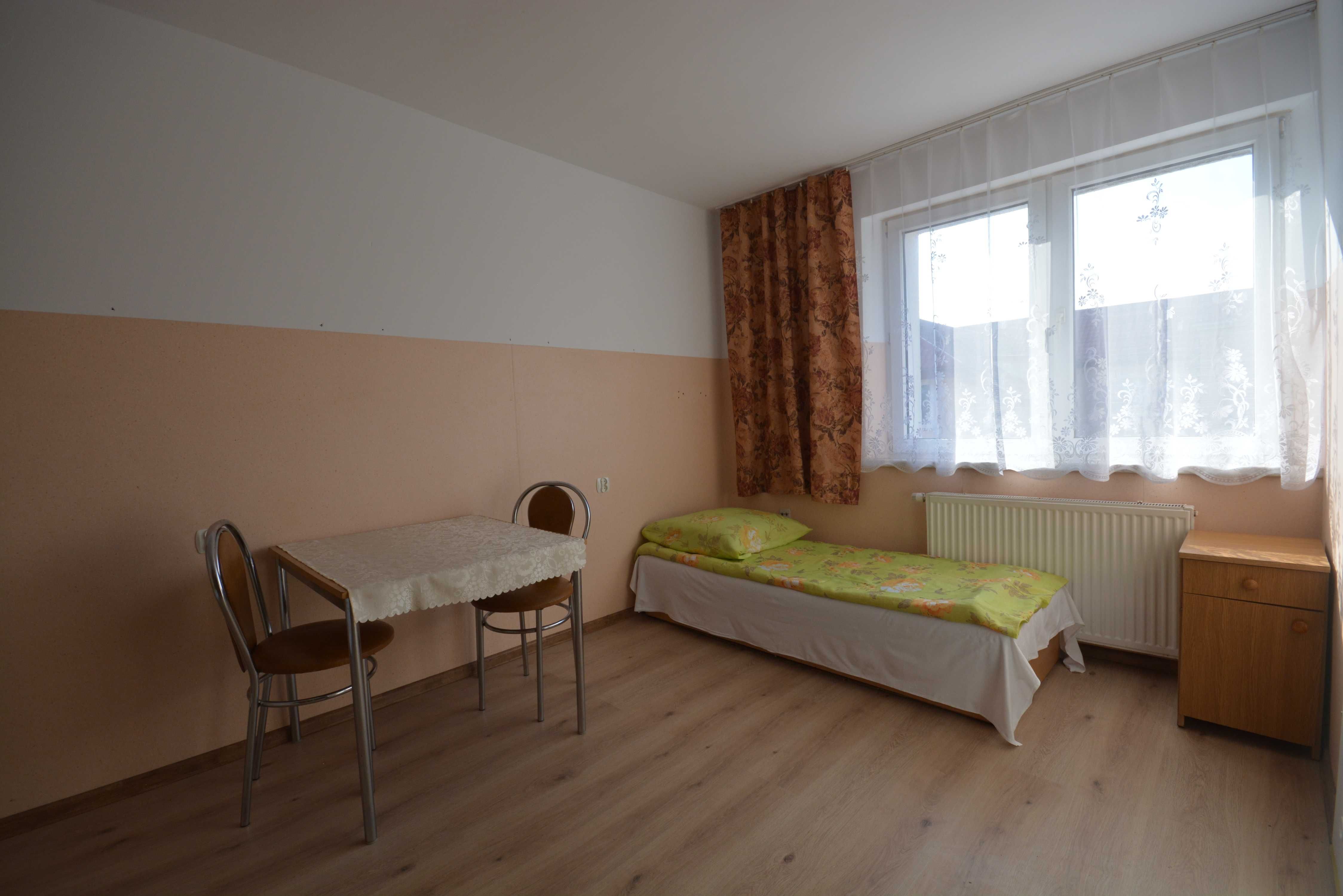 Pokoje z łazienkami od 50 zł/os.