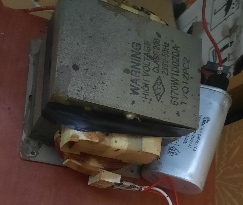 Трансформатор мікрохвильовки