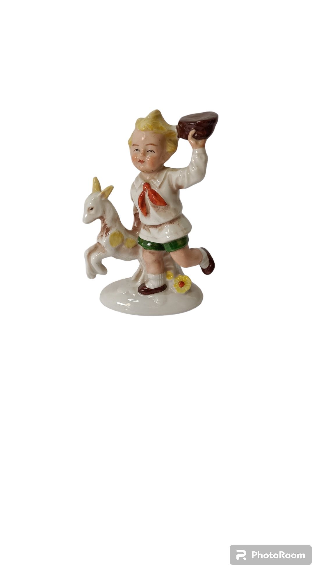 Piękna porcelanowa figurka chłopiec z koźlątkiem Lippelsdorf T21