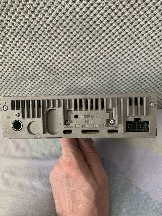 Продам магнитолу LG TCC-9010