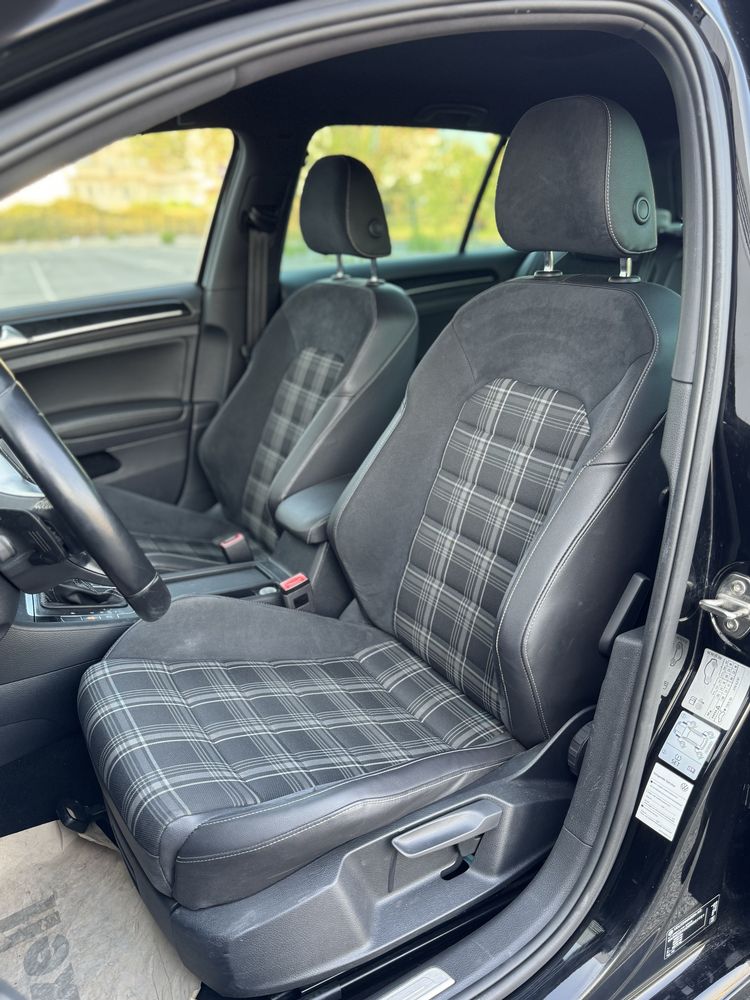 Volkswagen Golf 2.0 TDi GTD DSG