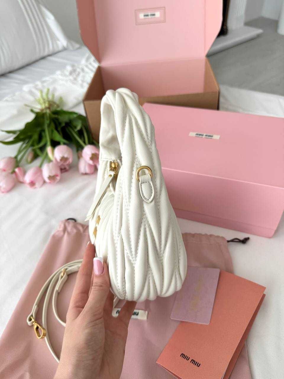 Жіноча сумочка Miu Miu Milk Premium