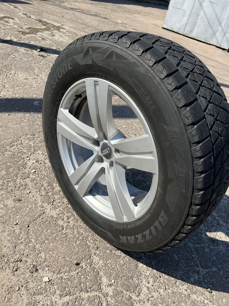 Диски AUDI R18 з шинами Bridgestone 255/60/18