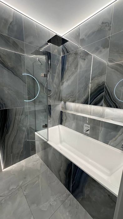 Продаж дизайнерської 2 км квартири в елітному ЖК Парус