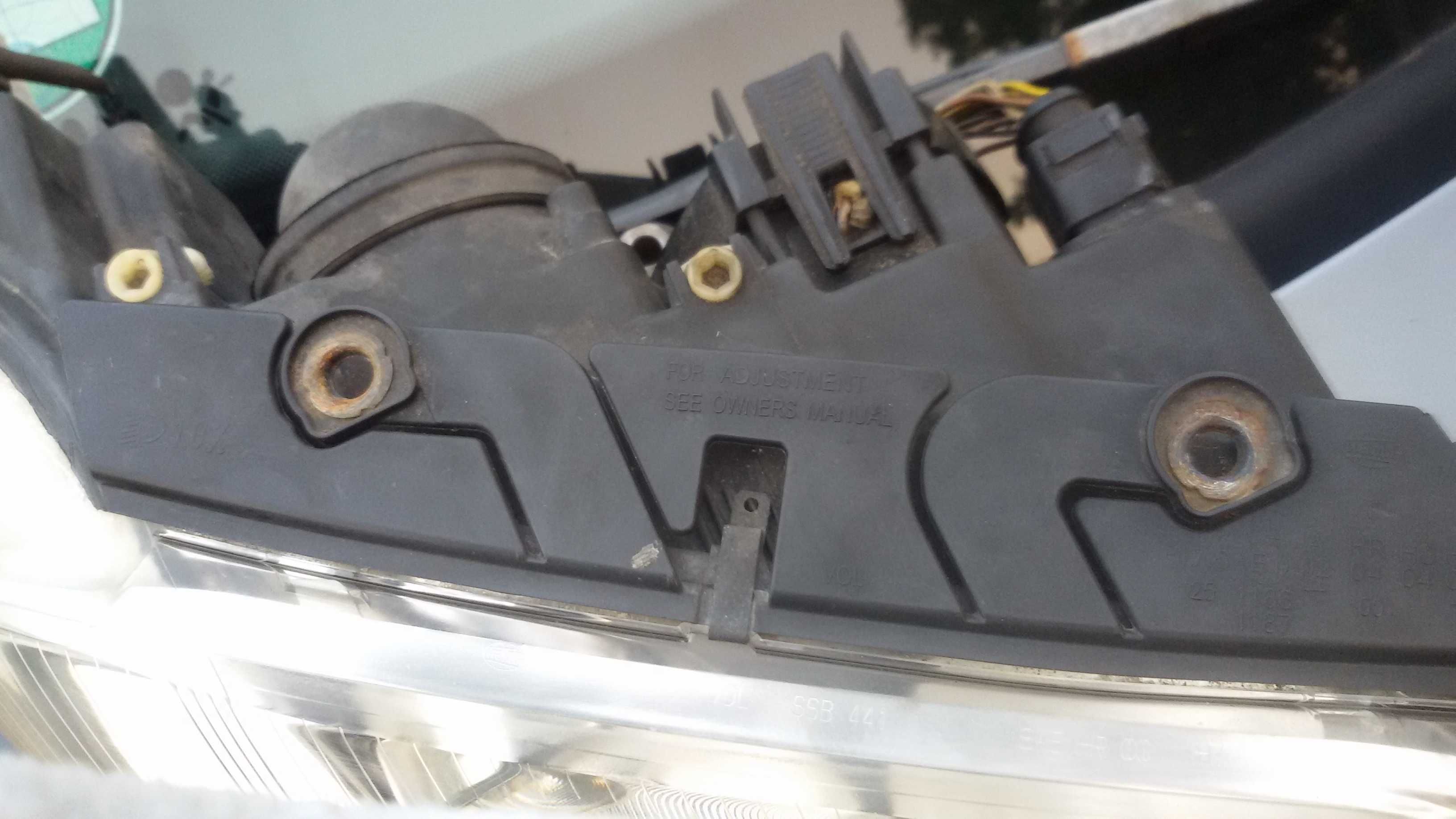 Lampy przednie Vw Passat b5 FL Lewa