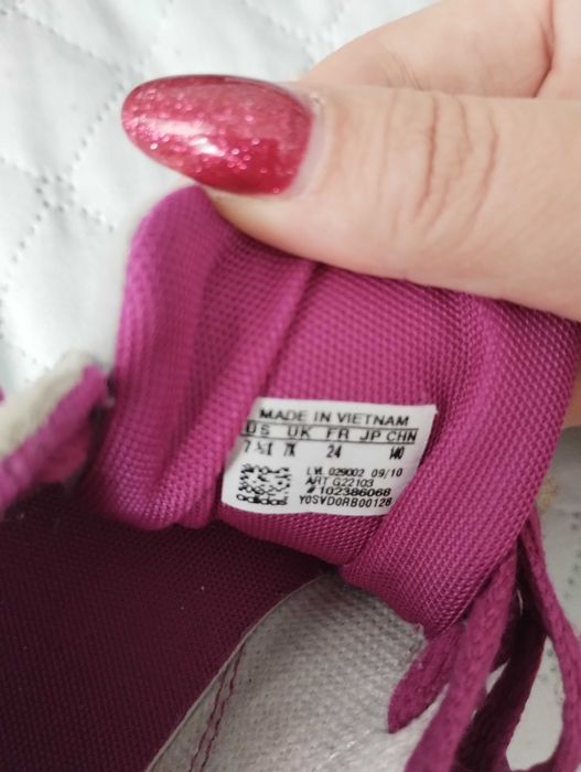 Adidasy dla dziewczynki rozmiar  24