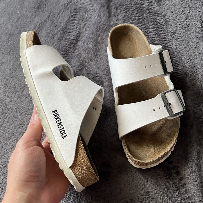 Жіночі тапочки  Birkenstock. P. 37.