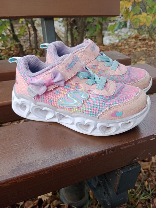 Wygodne i piękne Skechers-idealne dla księżniczki