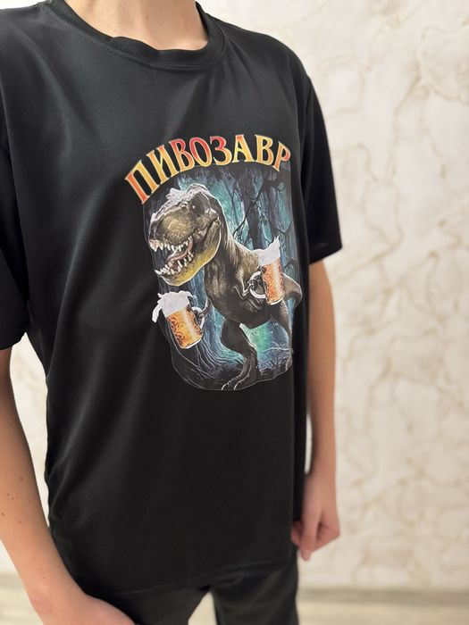 Футболка з принтом