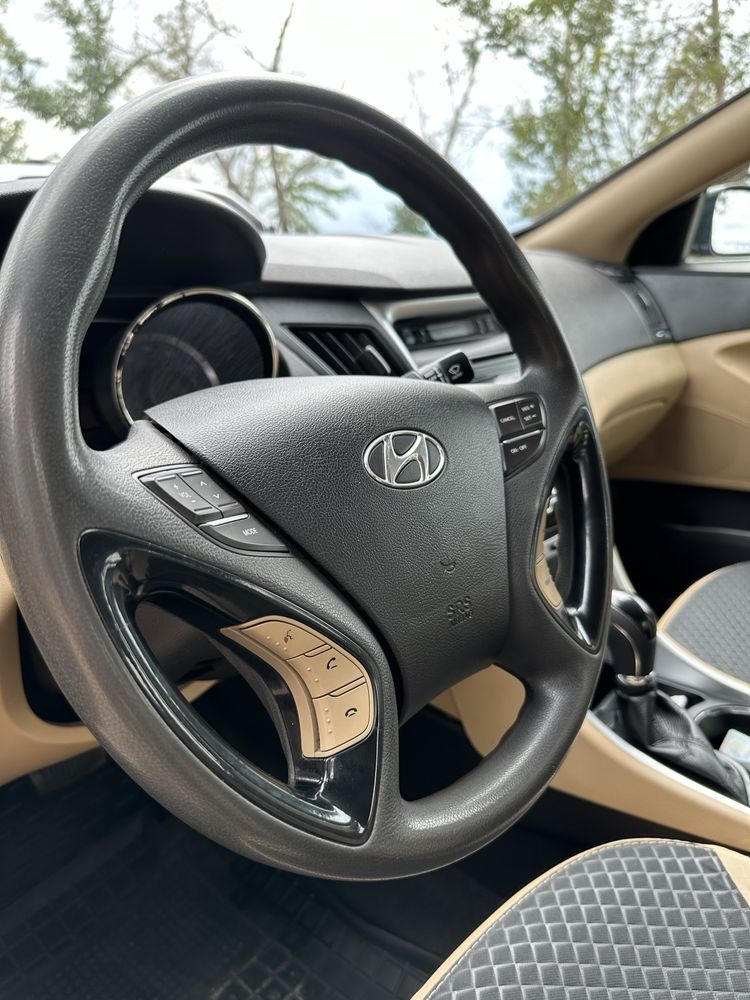 Hyundai sonata 2012 2.4 gdi бензин на автоматі
