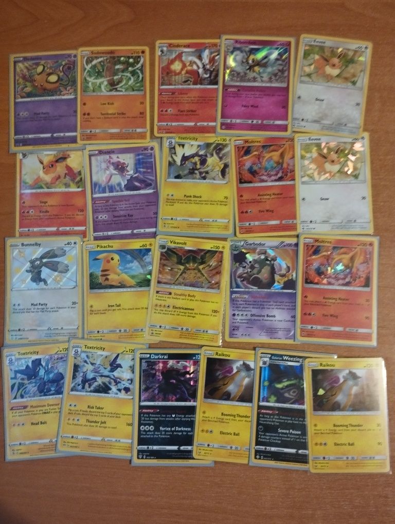 Kolekcja kart pokemon tcg