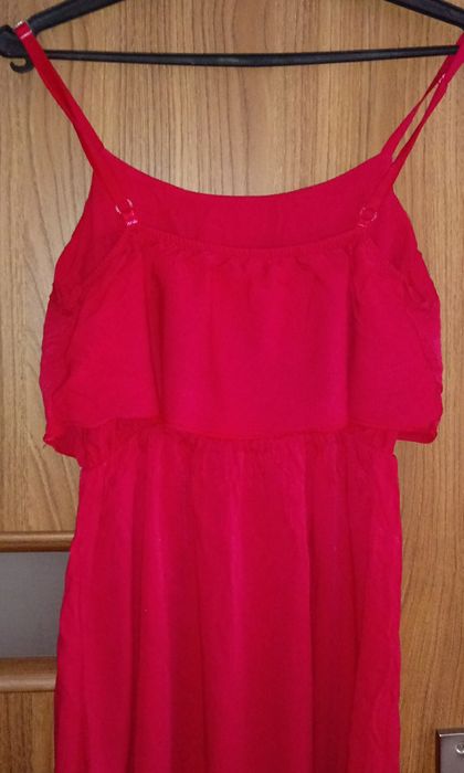 Letnie sukienki  biala i czerwona 34-36