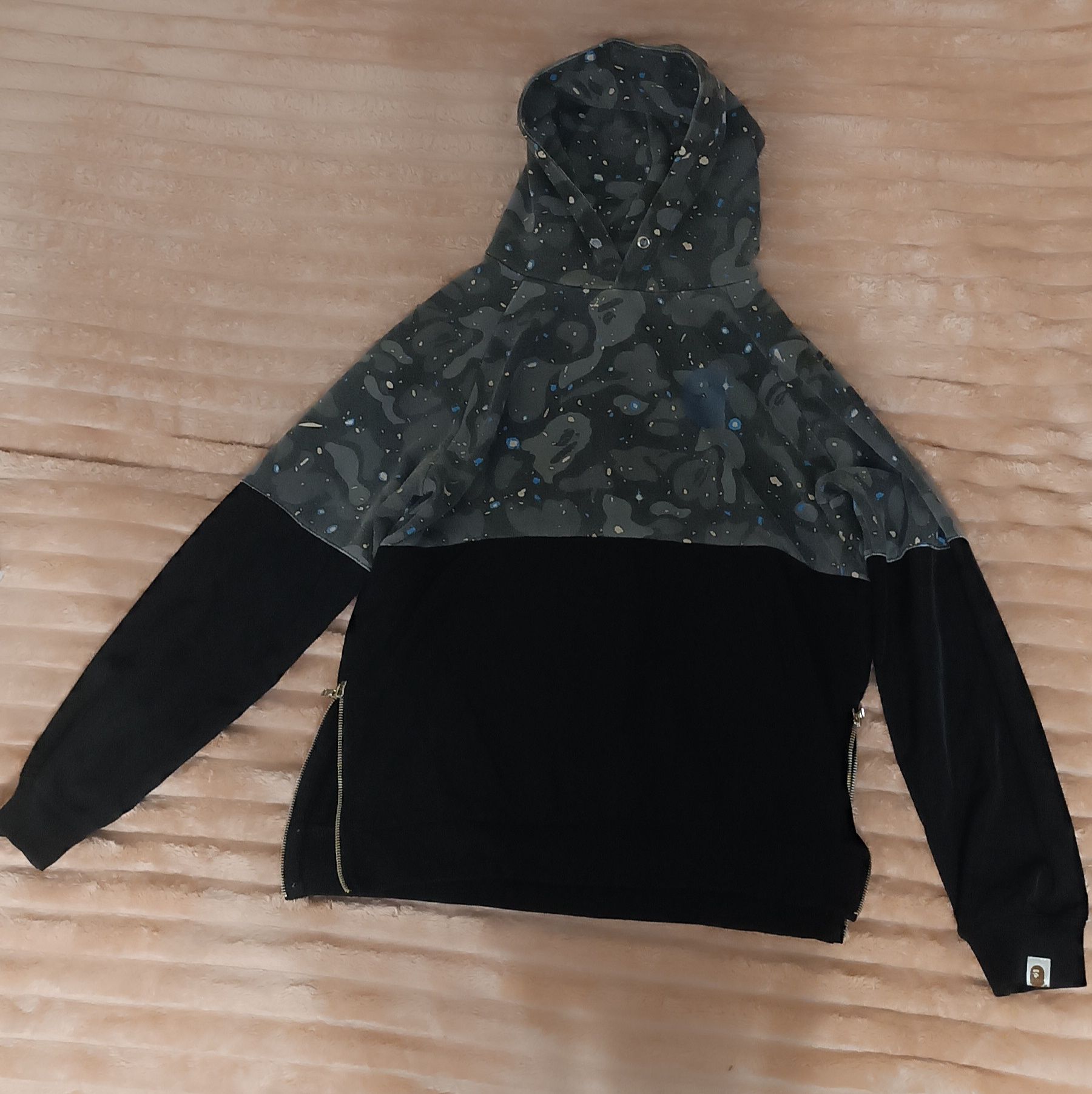 BAPE hoodie в хорошому стані