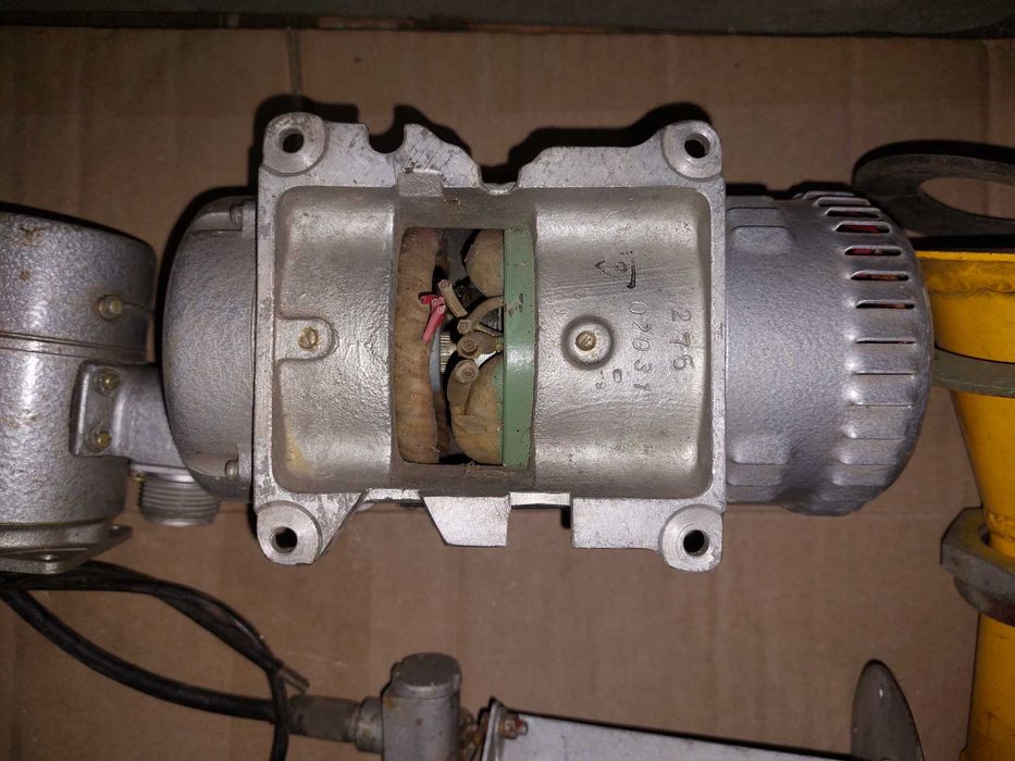 Авиационный преобразователь ПТ-125Ц-4С