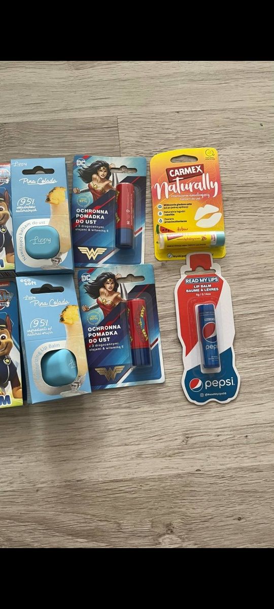 Pomadka do ust, balsam do ust, psi patrol, minionki, pepsi, carmex