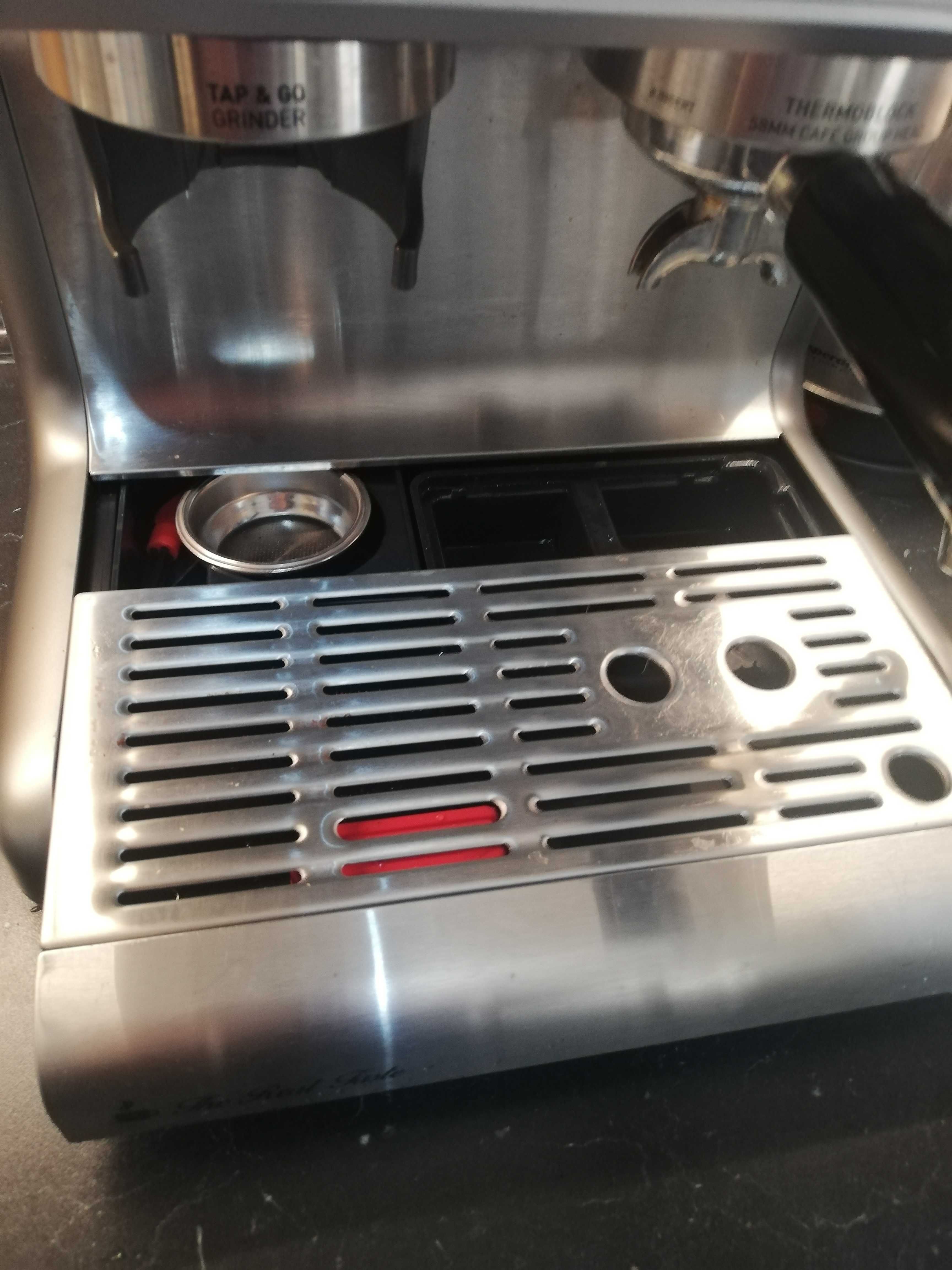 Máquina de Café Manual SOGO