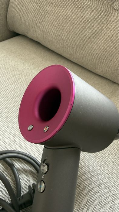 Dyson оригінал б/у