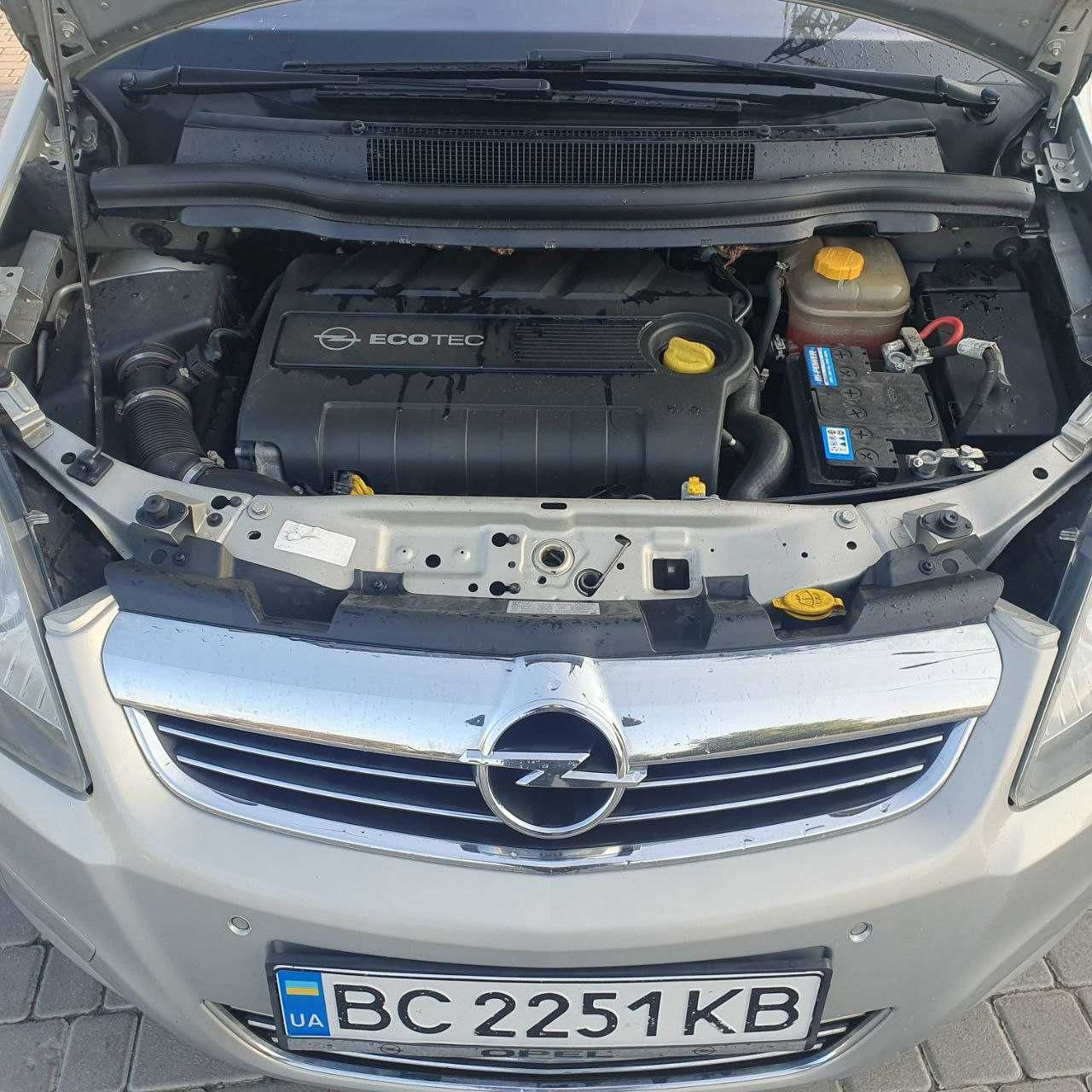 Opel Zafira COSMO Панорама