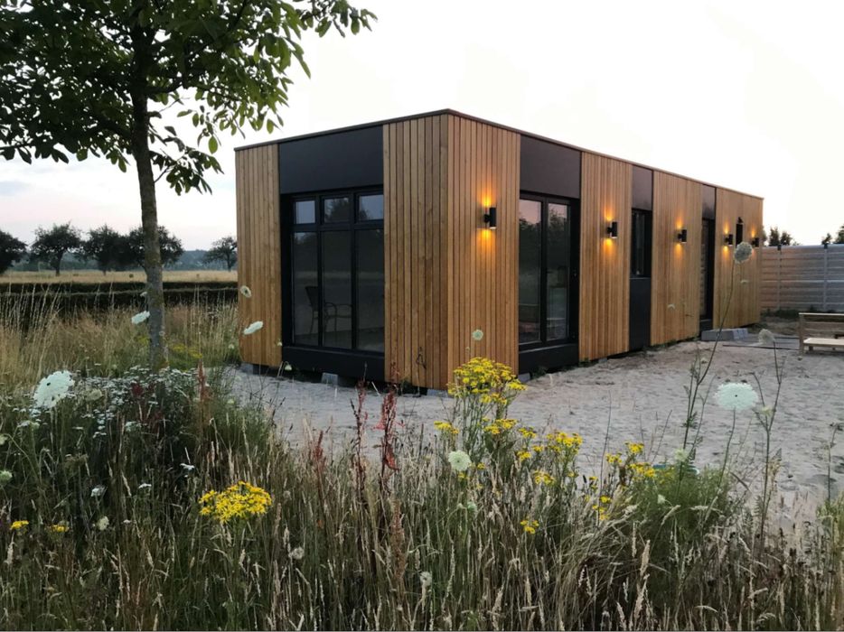 Sprszedaz kontenerow ,domków modułowych