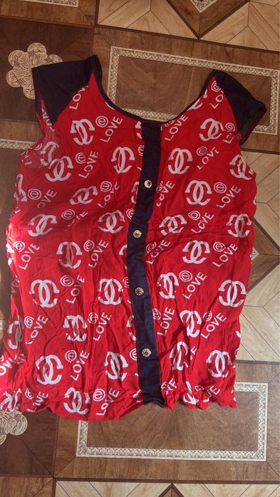 Літня блузка