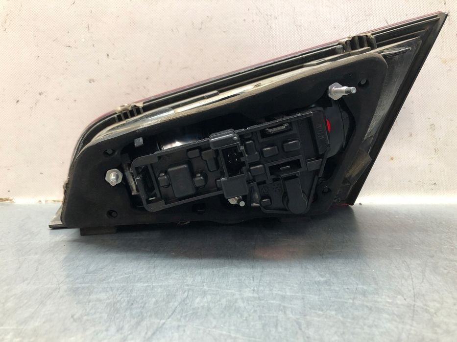 Lampa Lewa Tylna A3 8V Sportback 8V4945093