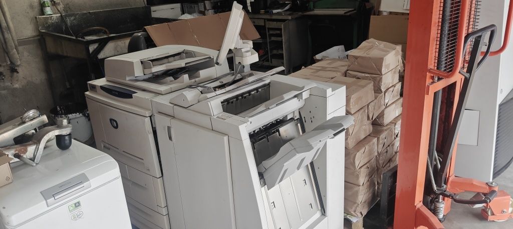 Принтер Xerox 4110, б/у на запчастини.
