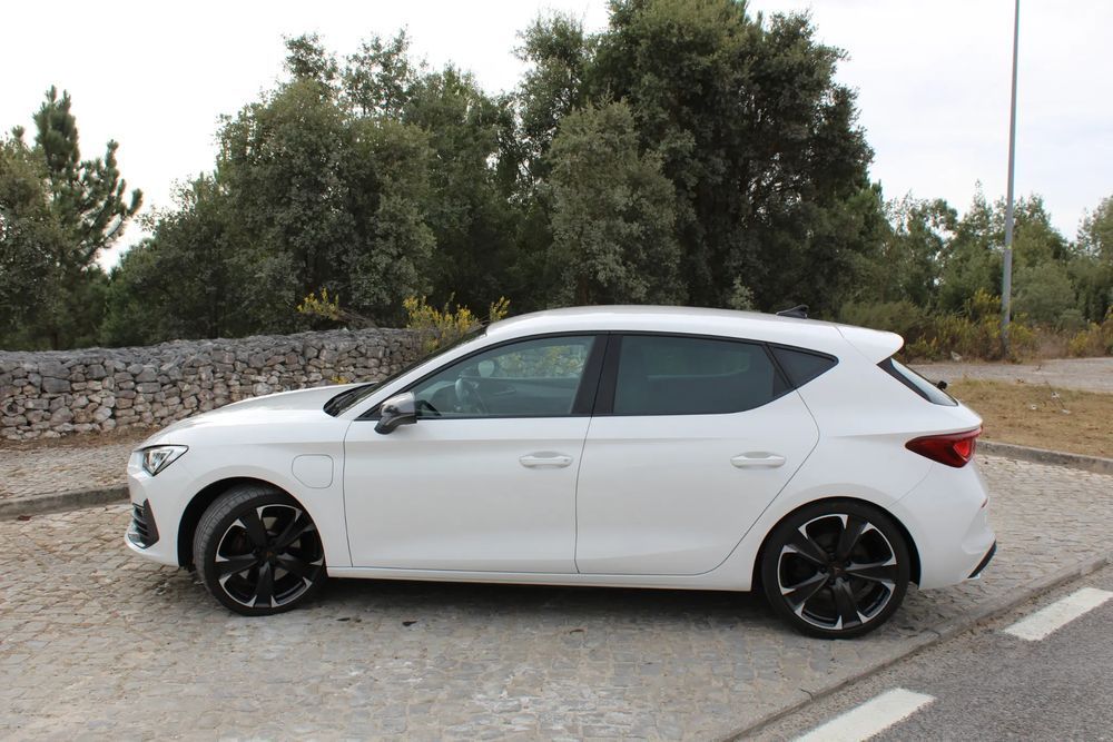 Cupra Leon 1.4 e-Hybrid (180 kW System)
