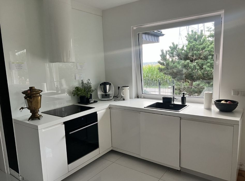 Meble kuchenne lakierowane piekarnik