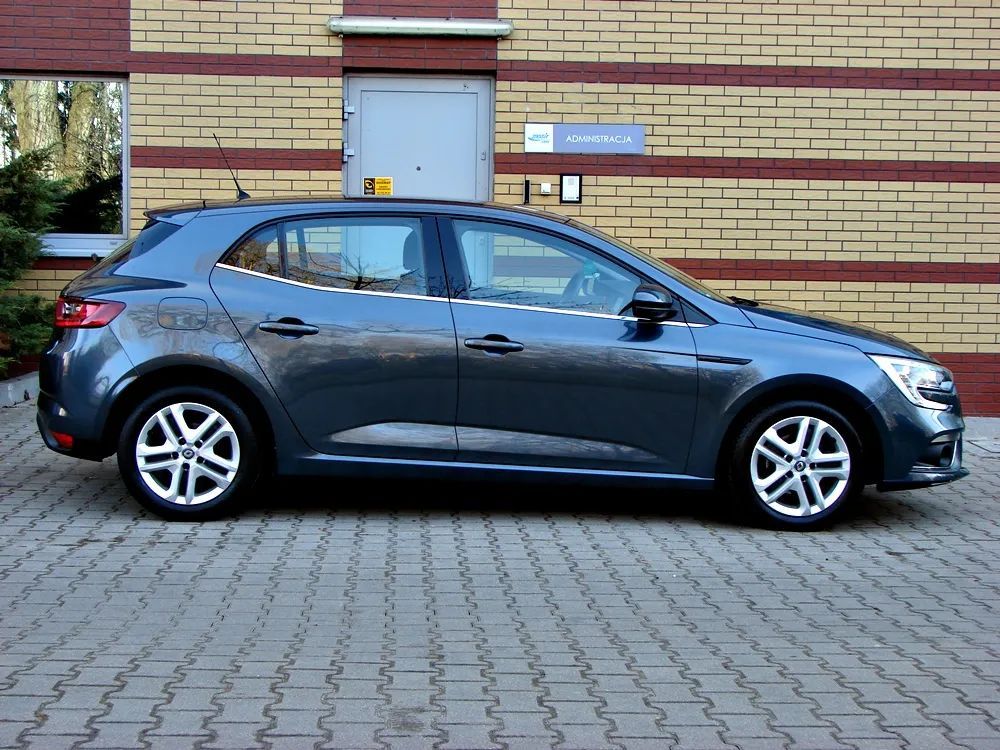 Renault Megane Zarejestrowany Navi LED 6biegów Start-stop Komputer Tempomat Serwis