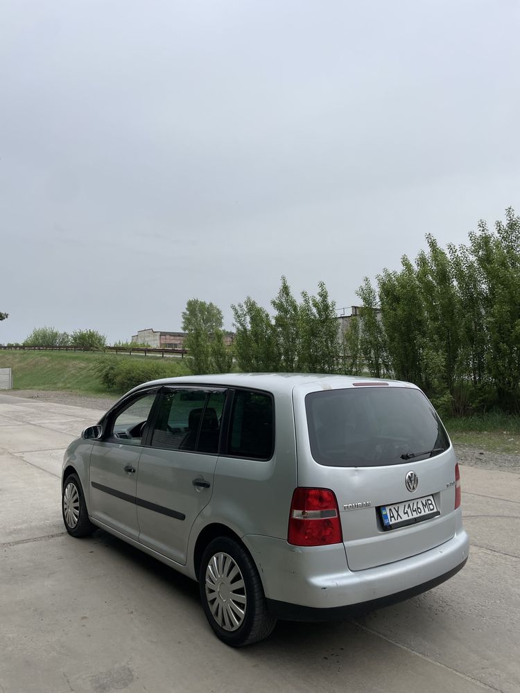 Продам Volkswagen Touran