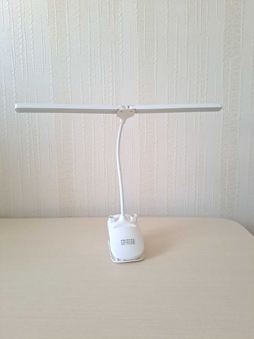 Лед лампа юсб з акумулятором