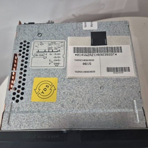 Fabrycznie NOWE Radio VW RCD210 mp3 passat b6 b7 caddy Golf 5 6 jetta