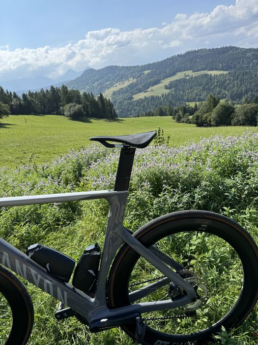 Canyon Aeroad cf SL 8 ultegra dt swiss 62mm rozm L