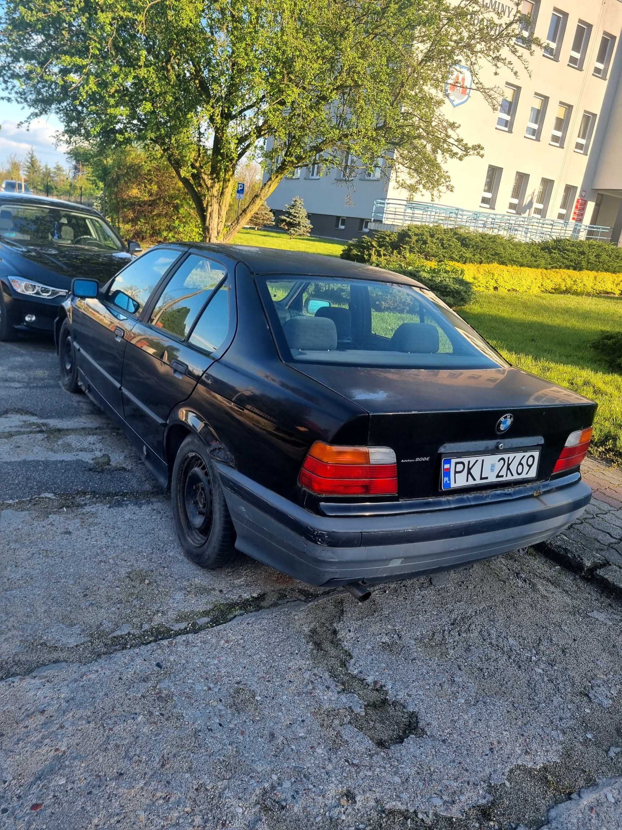 Bmw e36 Seria 3 benzyna + gaz 1.8