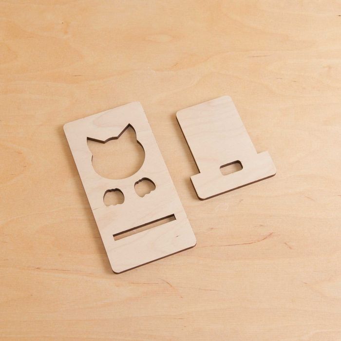 Подставка под телефон из фанеры