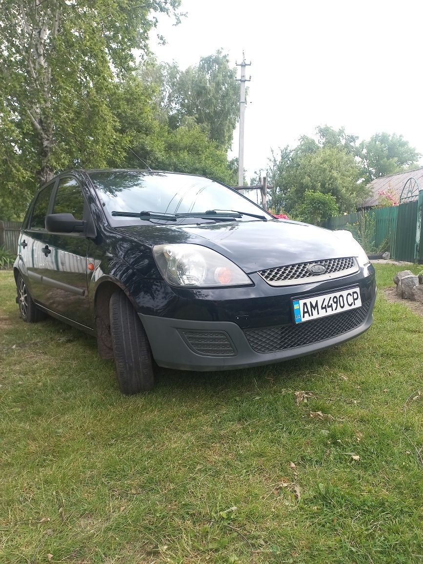 Продам вдасне авто