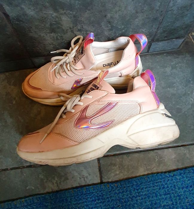 Różowe adidasy sneakersy