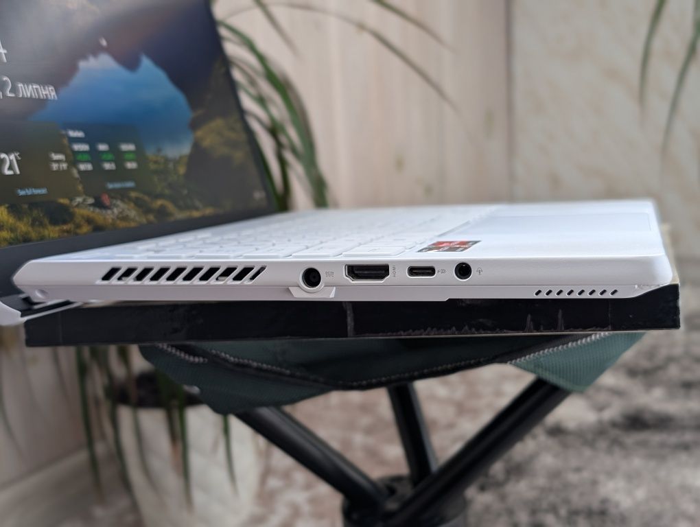 Ноутбук Asus Zephyrus G14 GA402RJ / 8 VRAM / 16 RAM / Ryzen 9 6900HS