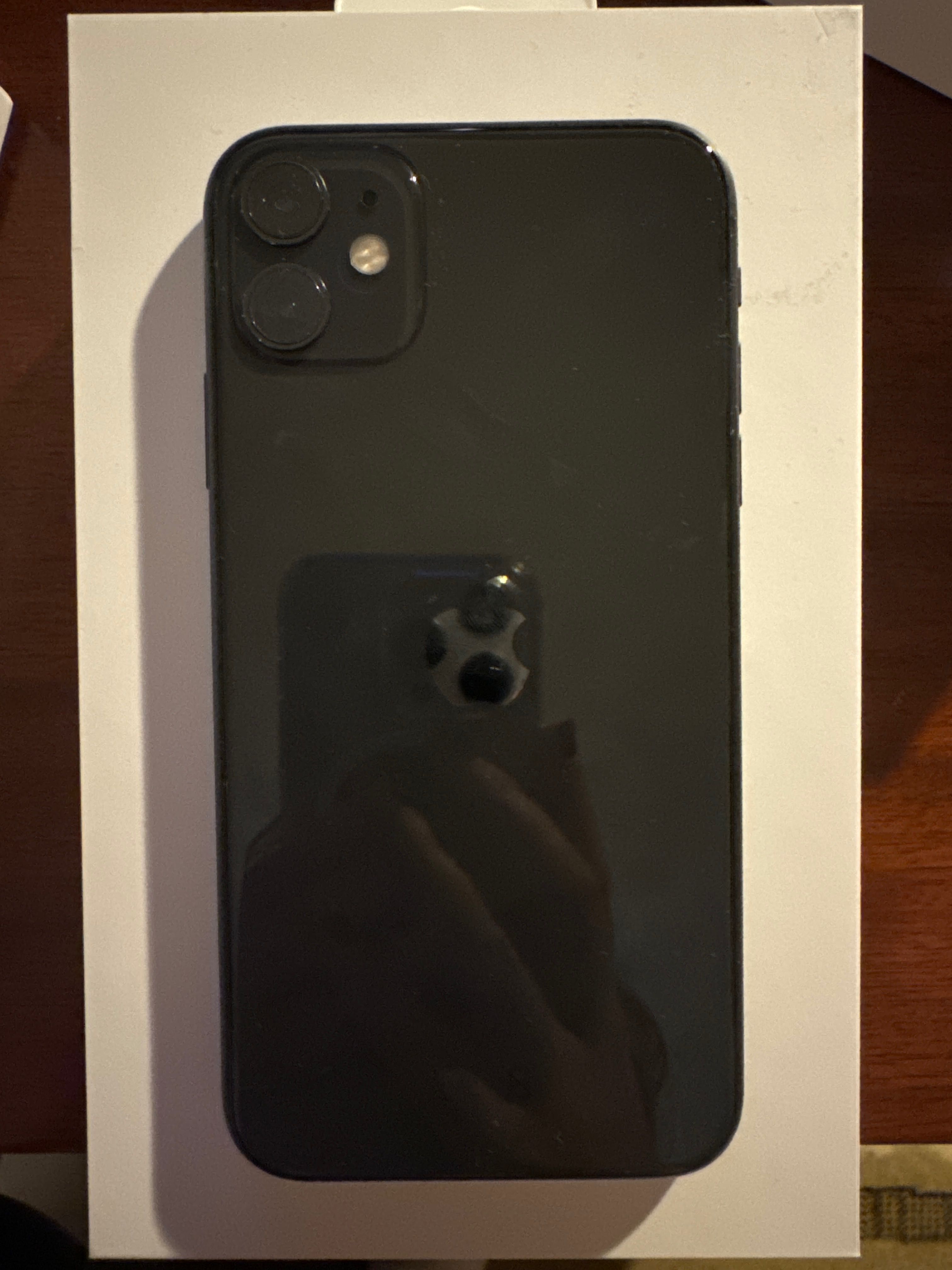 iPhone 11 64GB preto