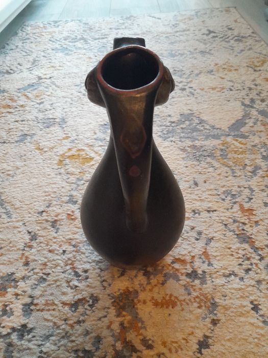 Gruzińska gliniana amfora