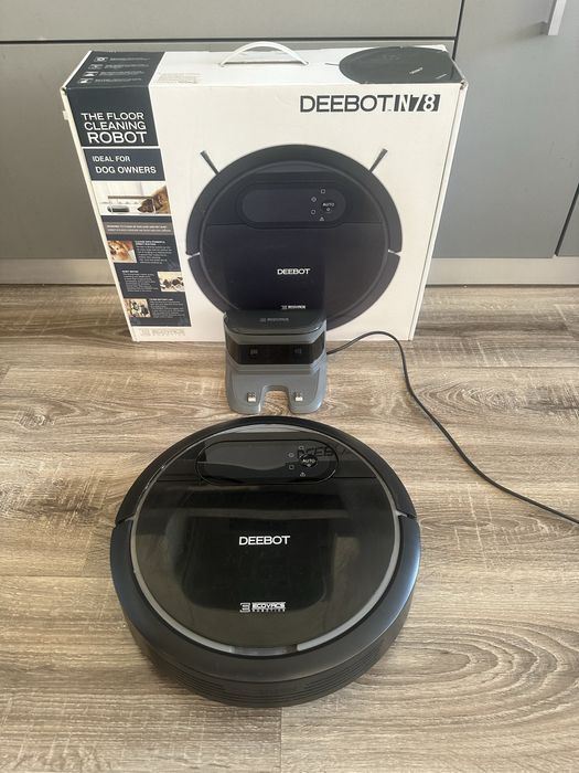 Продам Deebot Ecovacs робот пилосос